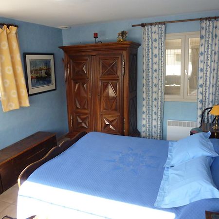 Domaine Du Planas Ailhon Ardeche Bed & Breakfast Oda fotoğraf